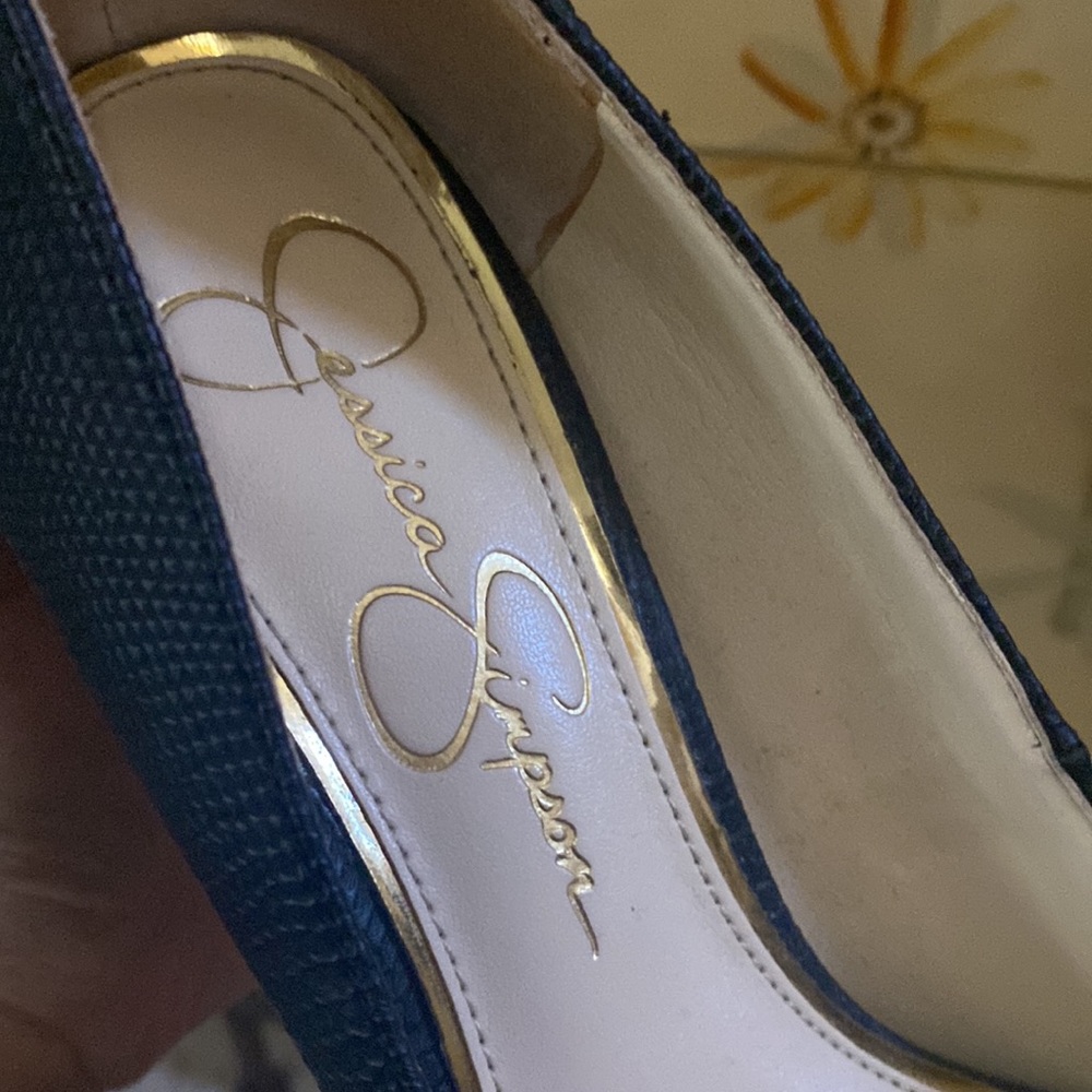 Jessica Simpson heels - Picture 4 of 8